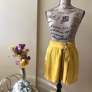 Zara yellow high waisted lose fitted shorts